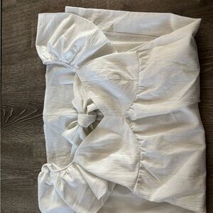 Elegant White Blouse with Puff Sleeves